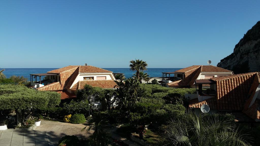 Le Roccette Mare Beach Hotel & Restaurant Tropea Eksteriør billede