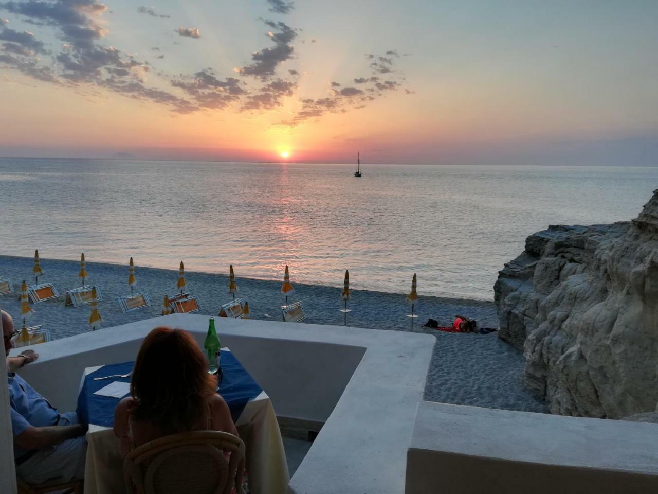 Le Roccette Mare Beach Hotel & Restaurant Tropea Eksteriør billede